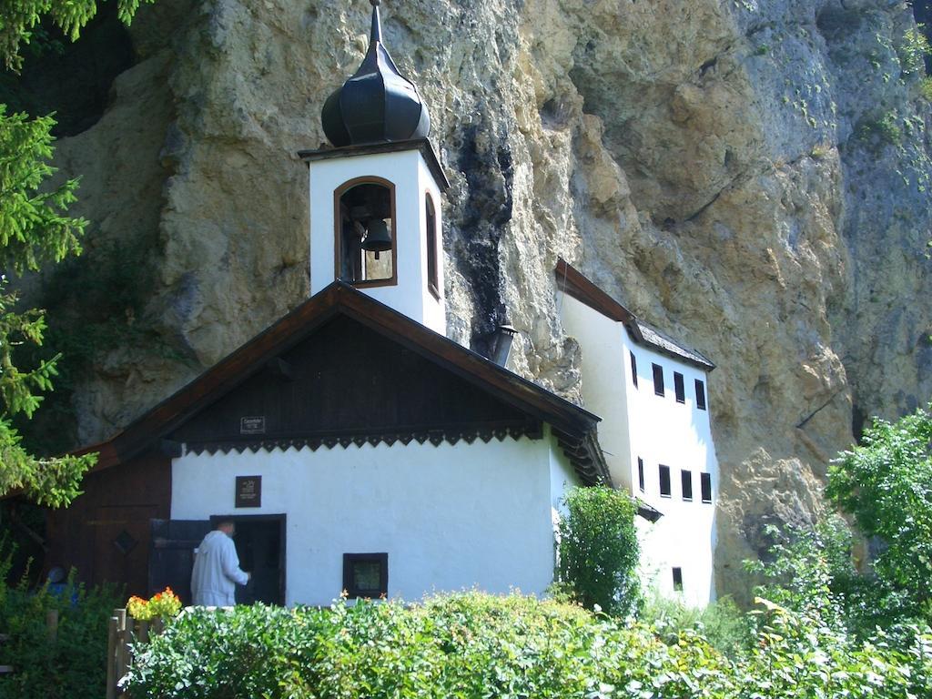 Haus Hartl Hotel Saalfelden Bagian luar foto